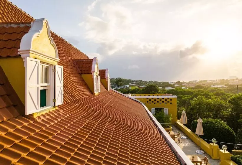 تختخواب و صبحانه Plantation Jan Thiel Lodge