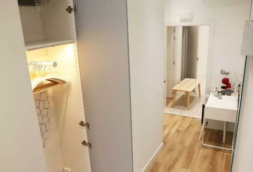 Hostal Gràcia