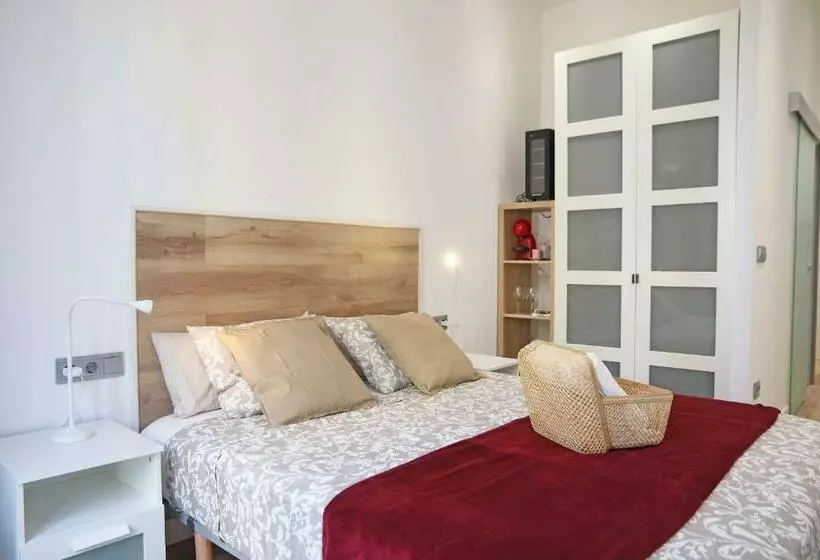Hostal Gràcia