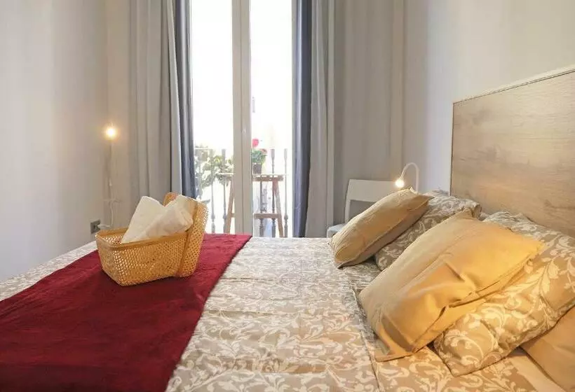 Hostal Gràcia