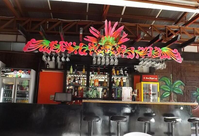 Hotel F&c Guest House