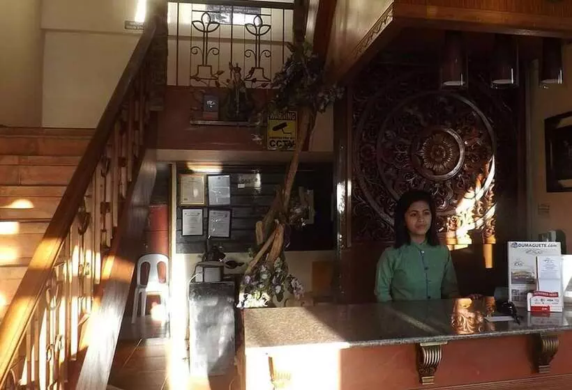 Hotelli F&c Guest House