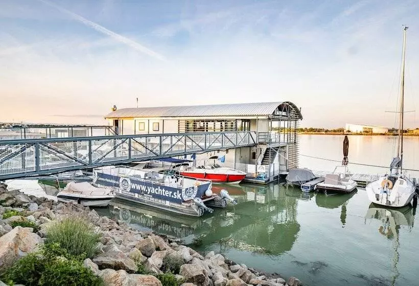 هتل Yachter Club Modrá čajka