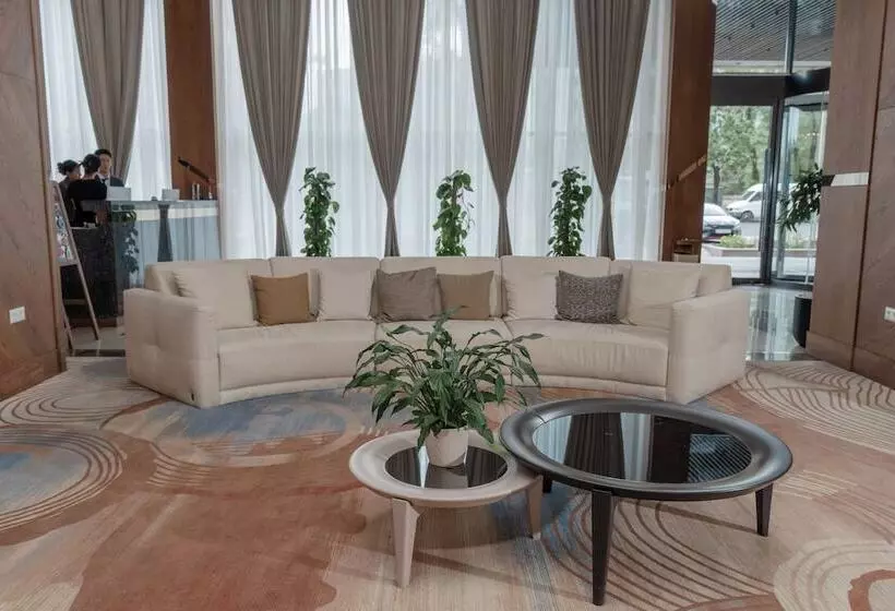 Sofia International Hotell
