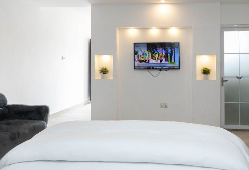 7 Brothers Apartments