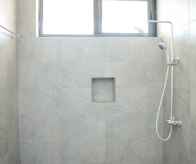 7 Brothers Apartments