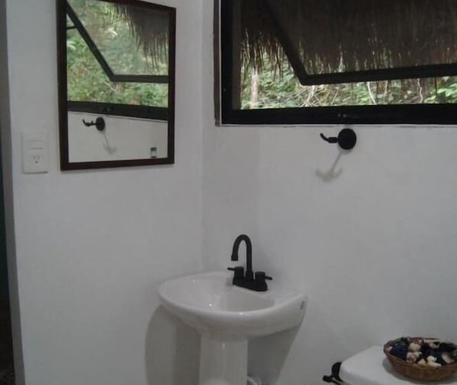 مبيت وإفطار Cabañas La Alborada