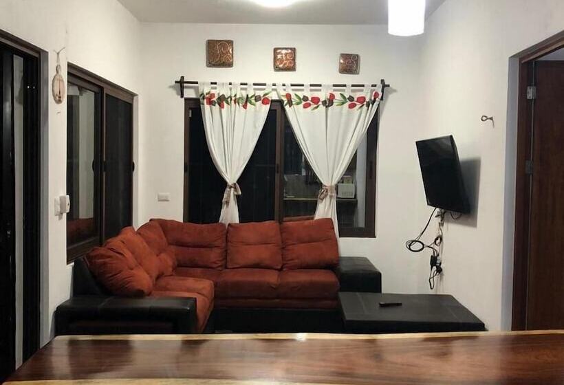 مبيت وإفطار Cabañas La Alborada