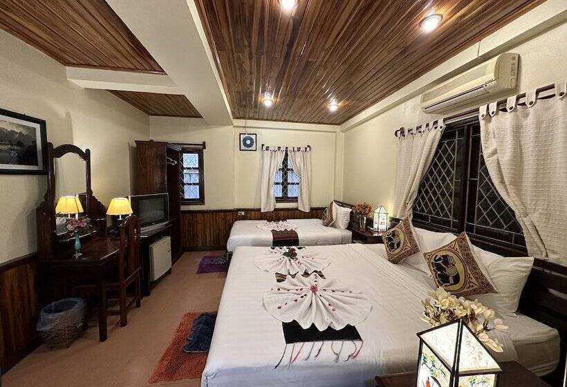 تختخواب و صبحانه Villa Alounsavath Mekong Riverside