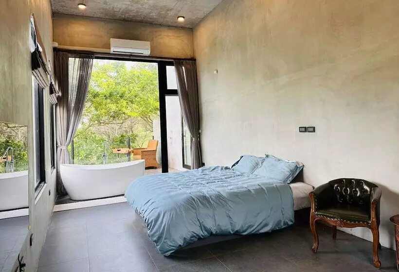 تختخواب و صبحانه Zephyr Homestay