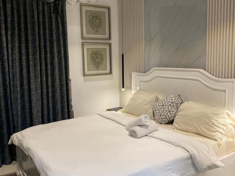 Belleson Homes Embassy Gardens