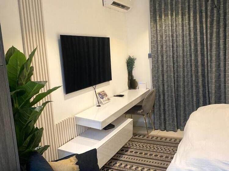 Belleson Homes Embassy Gardens