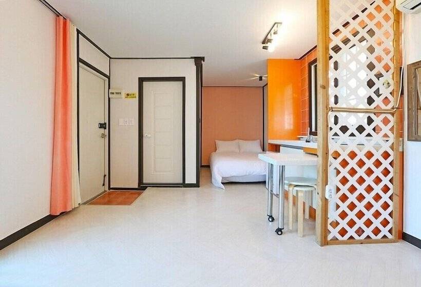 Ganghwa Iris Pension