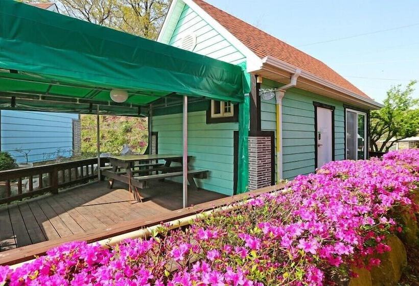 Ganghwa Iris Pension