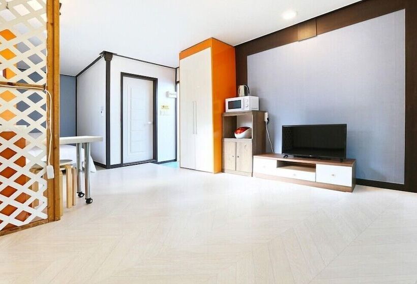 Ganghwa Iris Pension