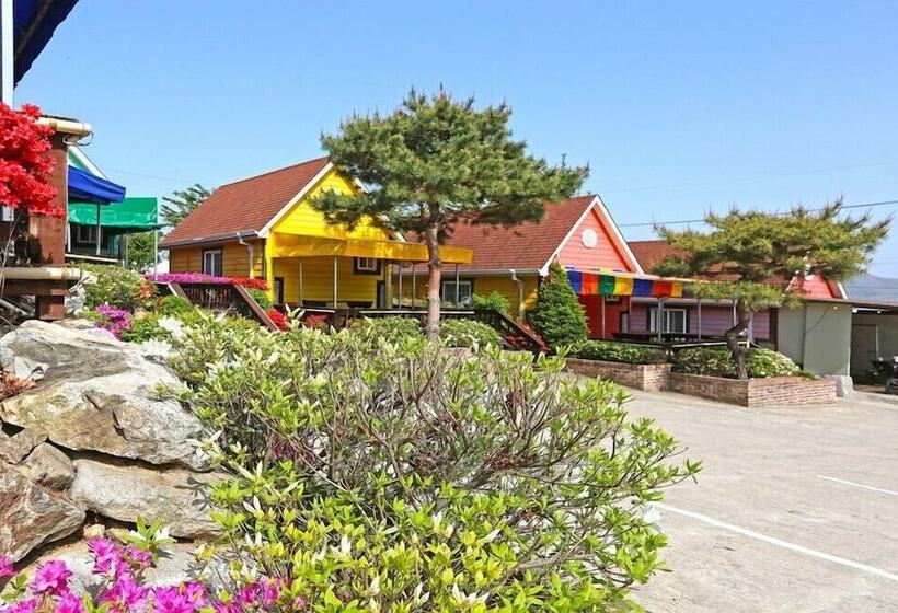 Ganghwa Iris Pension