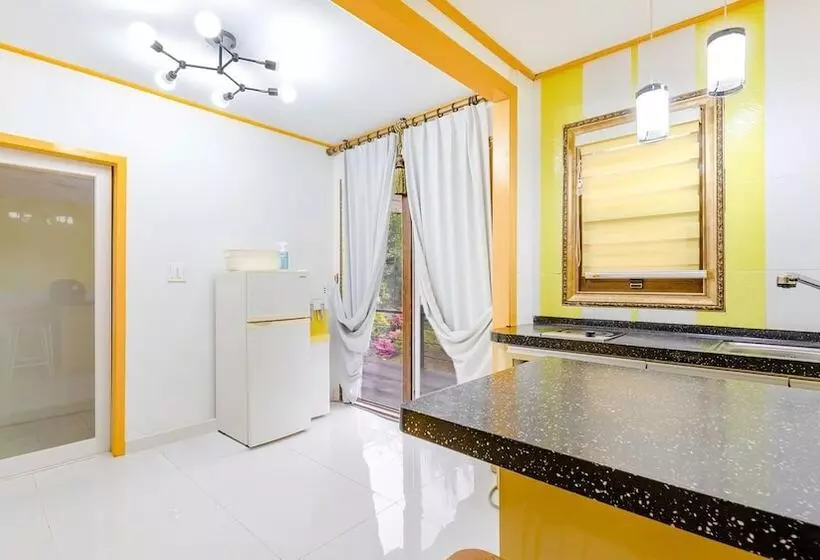 Gapyeong Citrine Pension