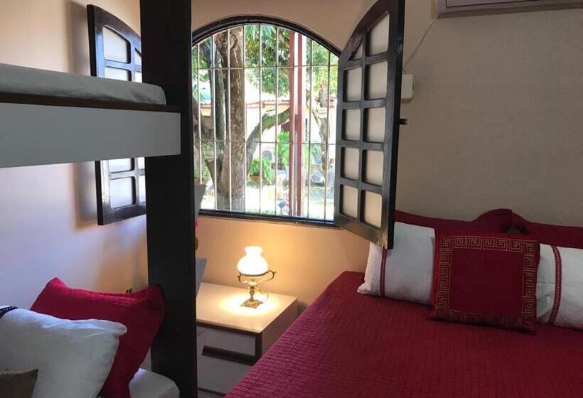 簡易ホテル Suites Bouganville