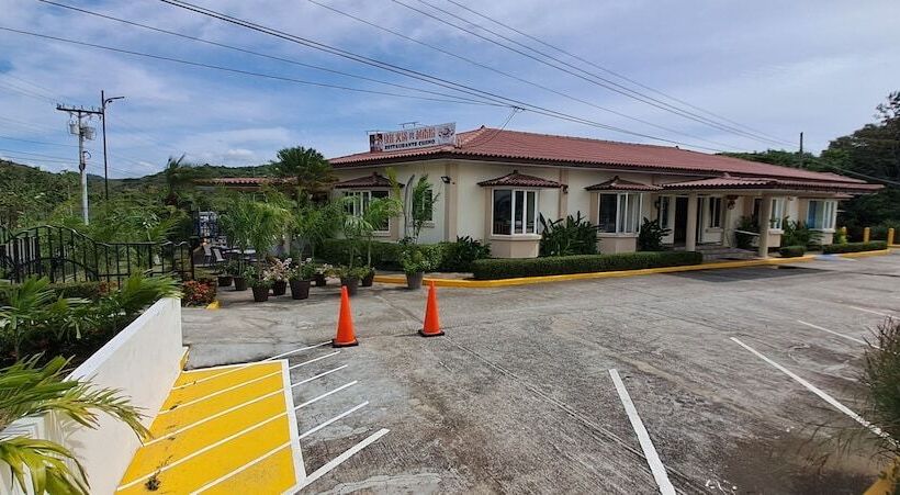 בית מלון כפרי Mi Casa Asi De Grande