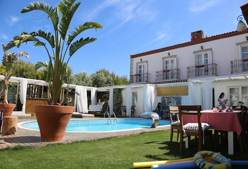 فندق Rikas Alacati