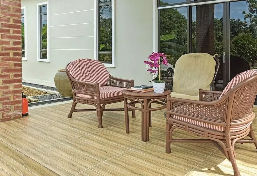 ホテル Tok Babah Village Homestay