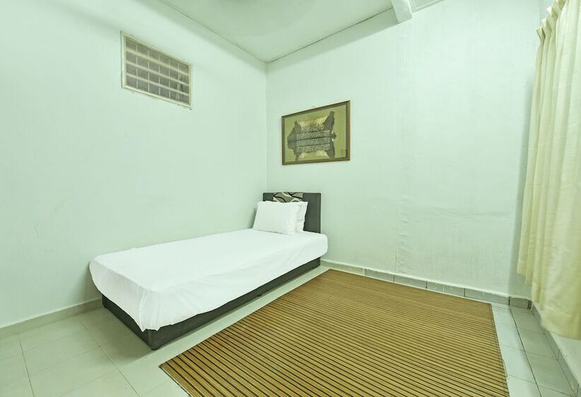 فندق Tok Babah Village Homestay