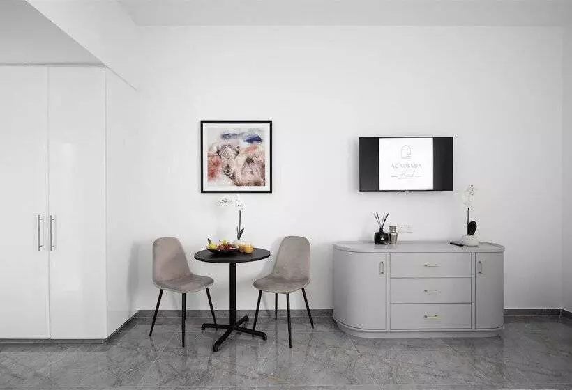 Majatalo Academia Land Jbr