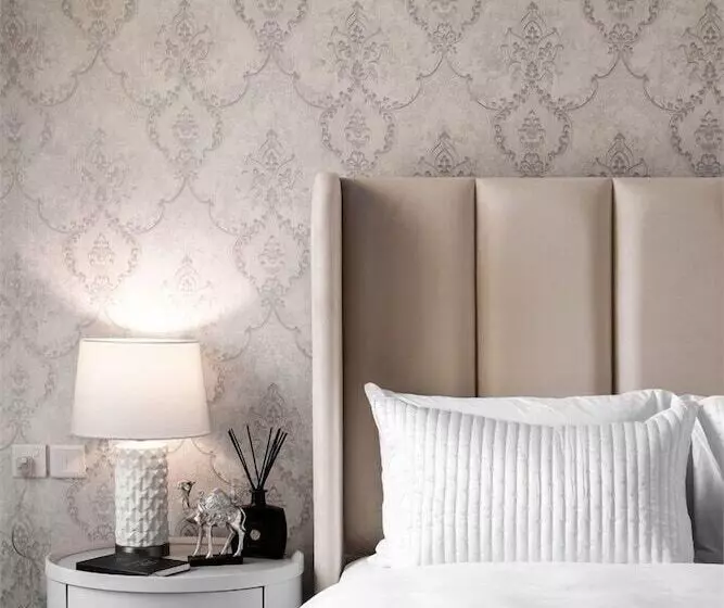 Majatalo Academia Land Jbr