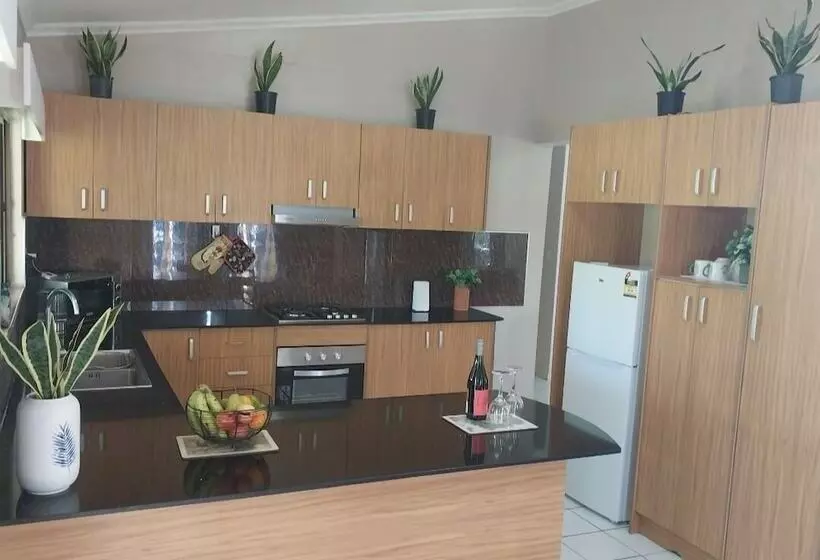 پانسیون Ben S Fiji Private Accommodation Gateway Escape