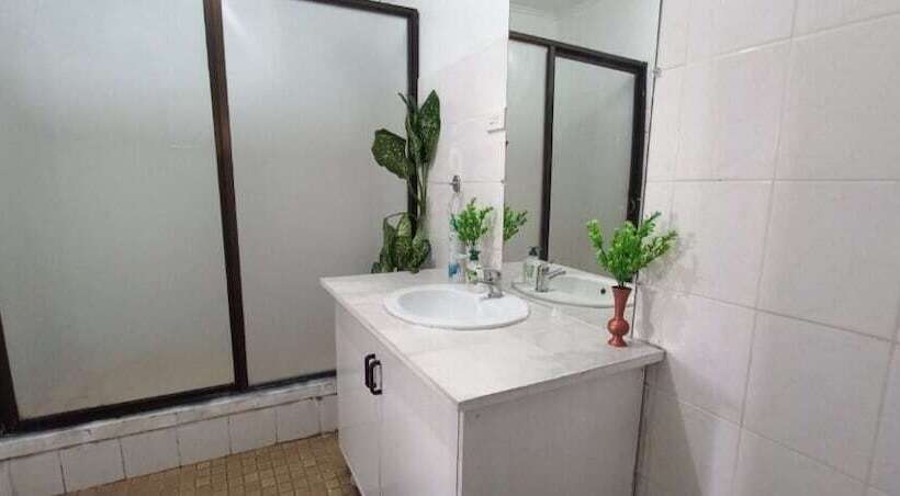 פנסיון Ben S Fiji Private Accommodation Gateway Escape