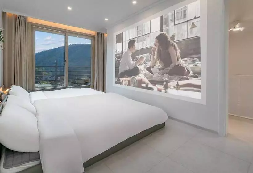 ペンション Gapyeong Jinikidsdogchaepoolvilla