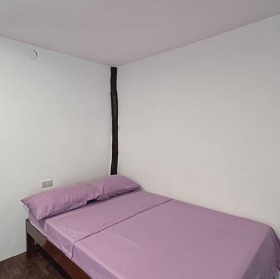 Resort Banlaw Pool & Garden