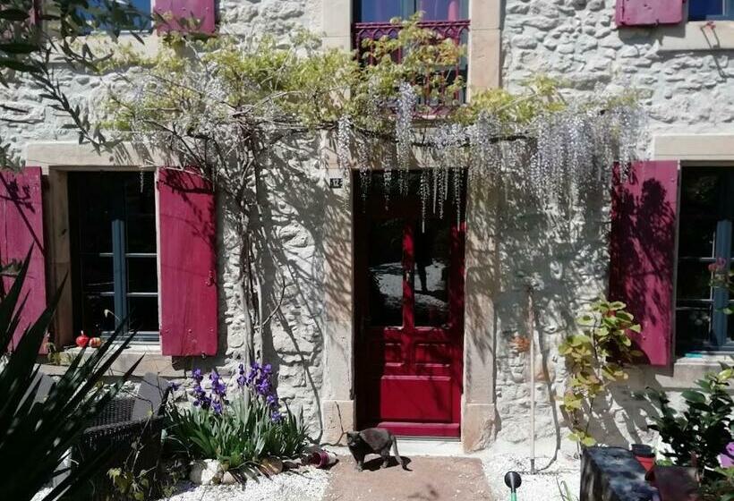 Bed and Breakfast Au Pied Du Figuier