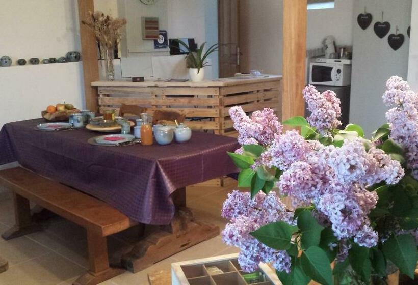 Bed and Breakfast Au Pied Du Figuier