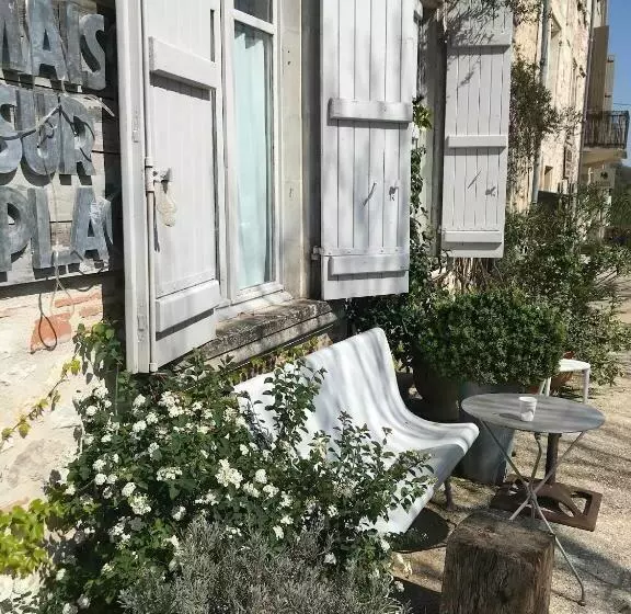 Aamiaismajoitus (B&B) La Maison Sur La Place