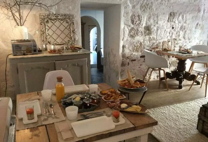 Aamiaismajoitus (B&B) La Maison Sur La Place