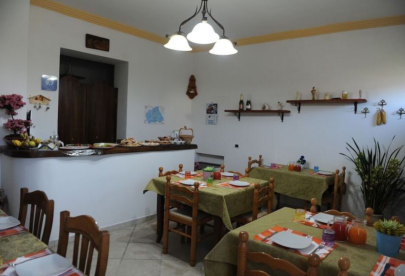 צימר Valle Degli Dei