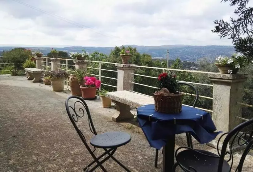 تختخواب و صبحانه Villa Maria Affittacamere