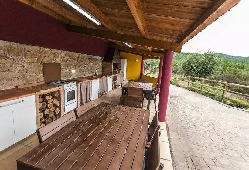 Casa Tapioles