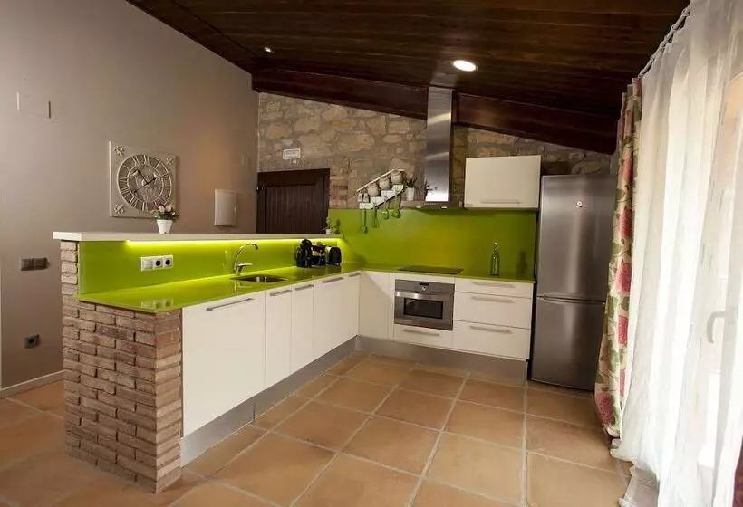 Casa Tapioles