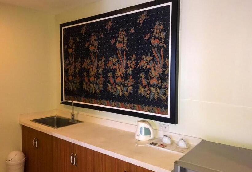 Cebu Uncle Tom S Cabin Hotel Powered By Cocotel