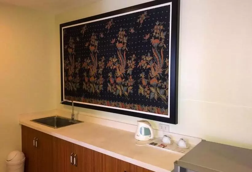 Cebu Uncle Tom S Cabin Hotel Powered By Cocotel