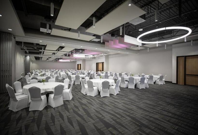 호텔 Du Domaine, Centre De Villegiature Et De Congres