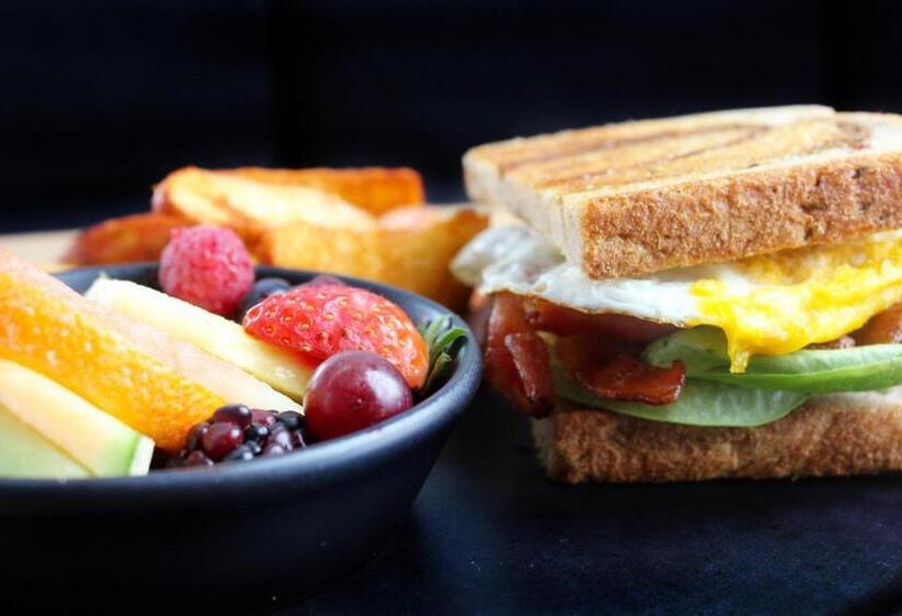 호텔 Du Domaine, Centre De Villegiature Et De Congres