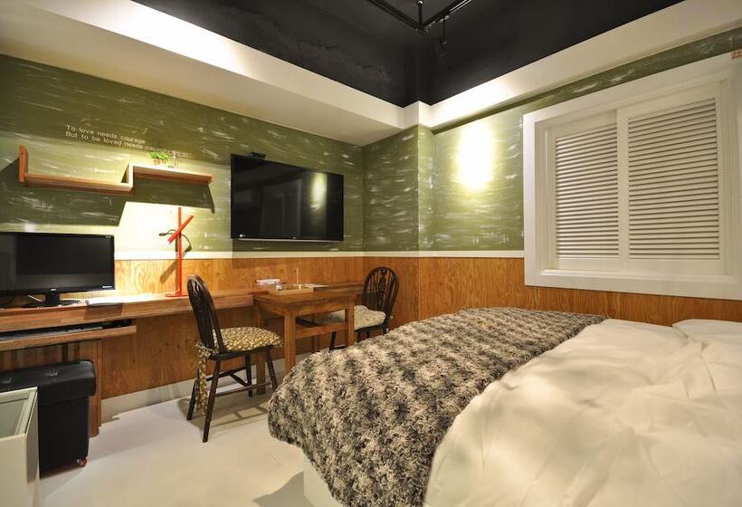 February Hotel Apsan