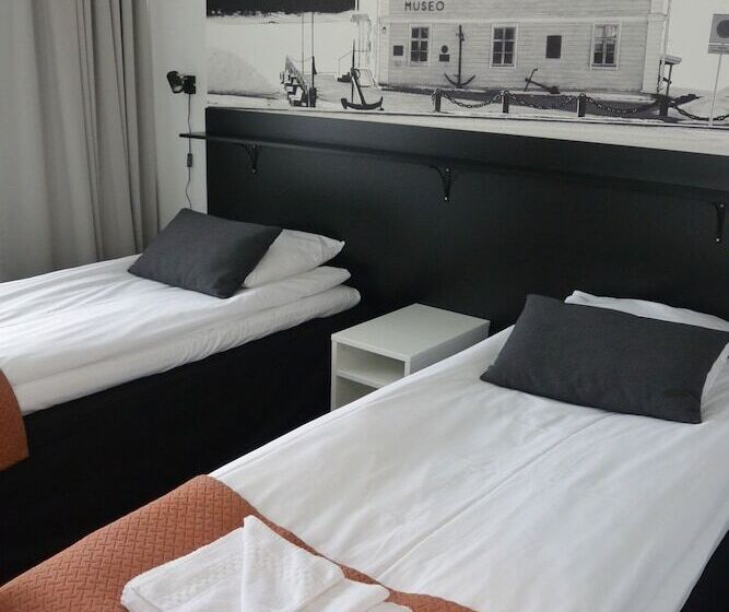 Forenom Aparthotel Raahe