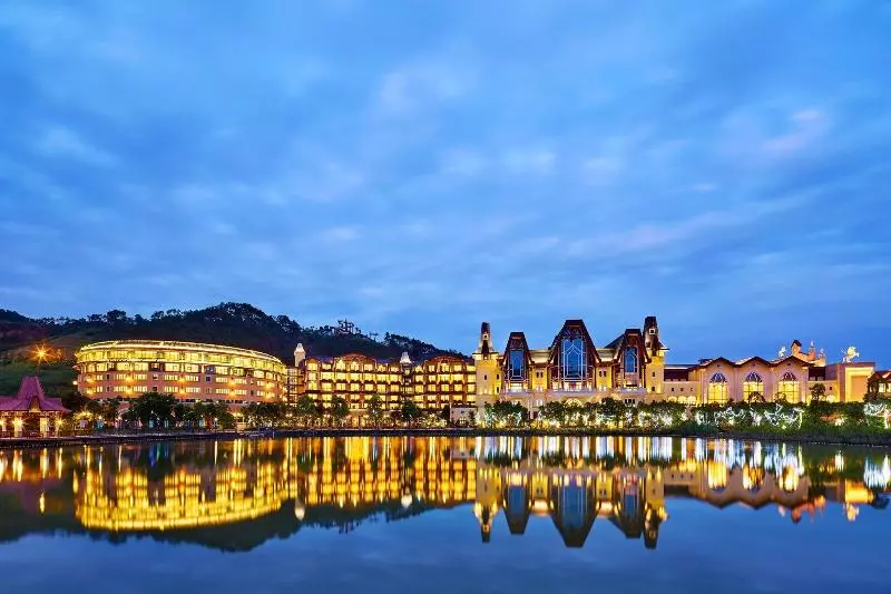 ホテル Four Points By Sheraton Heyuan Resort