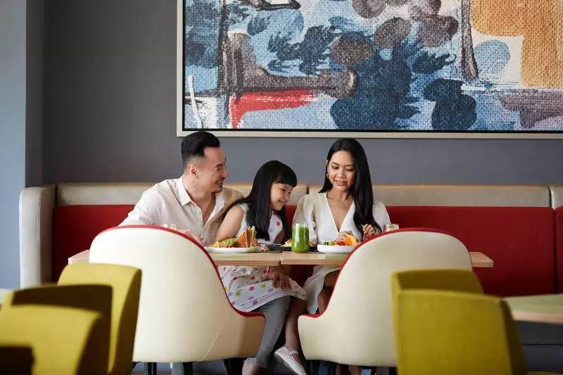 Hotelli Four Points By Sheraton Surabaya, Tunjungan Plaza