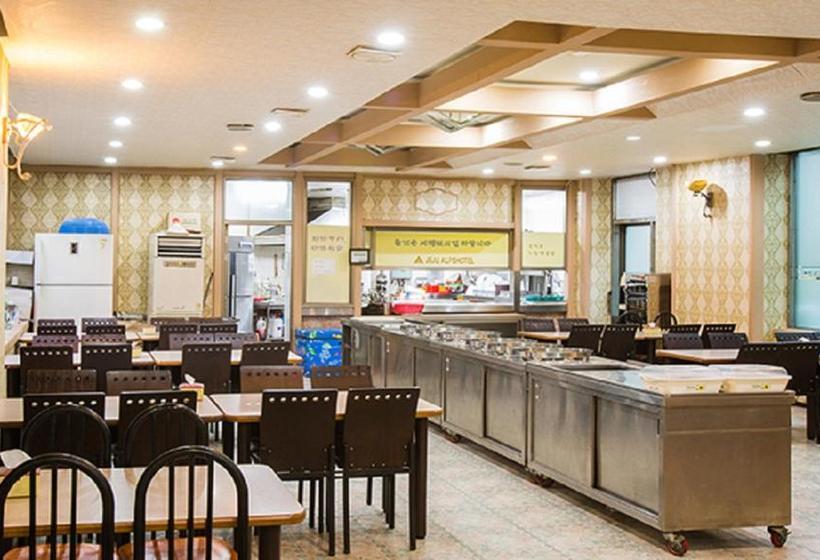 בית מלון כפרי Alps