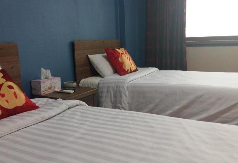 בית מלון כפרי Alps